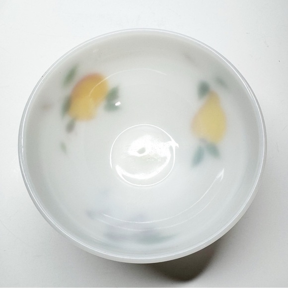 Vintage Fire King Gay Fad Fruit Painted Nesting Bowls - Picture 12 of 14